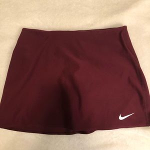 Nike Women’s Tennis Skirt size small